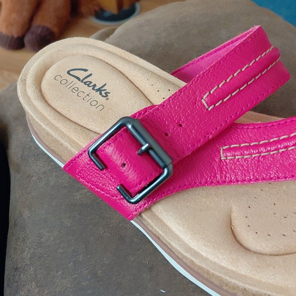 Clarks Collection Pink Sandles  Size 7 - Picture 3 of 7
